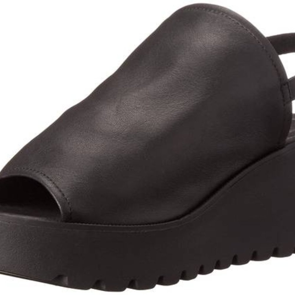 Brand new Charles David black leather slingback platform sandals shoes size 7
